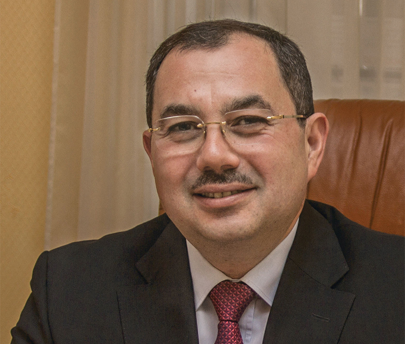 Александр Портнов