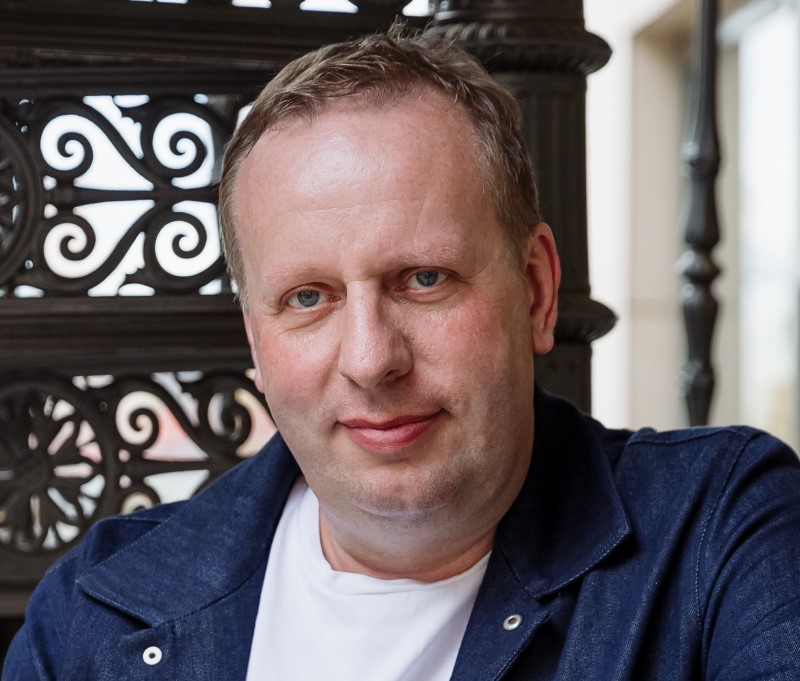 Константин Новиков